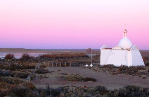 Capilla en la Isla de los Pajaros - Peninsula Valdes